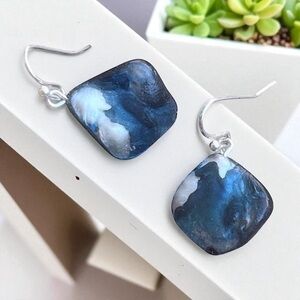 5 For $25💫Chunky Iridescent Shell Black Dangles Earrings